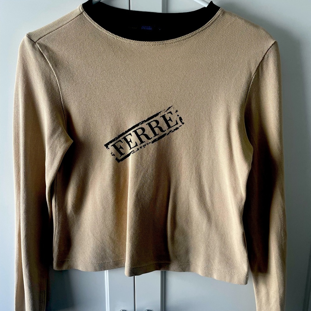 Luxury designer Ferre long sleeved crop top
